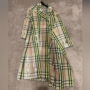 Burberry check trench